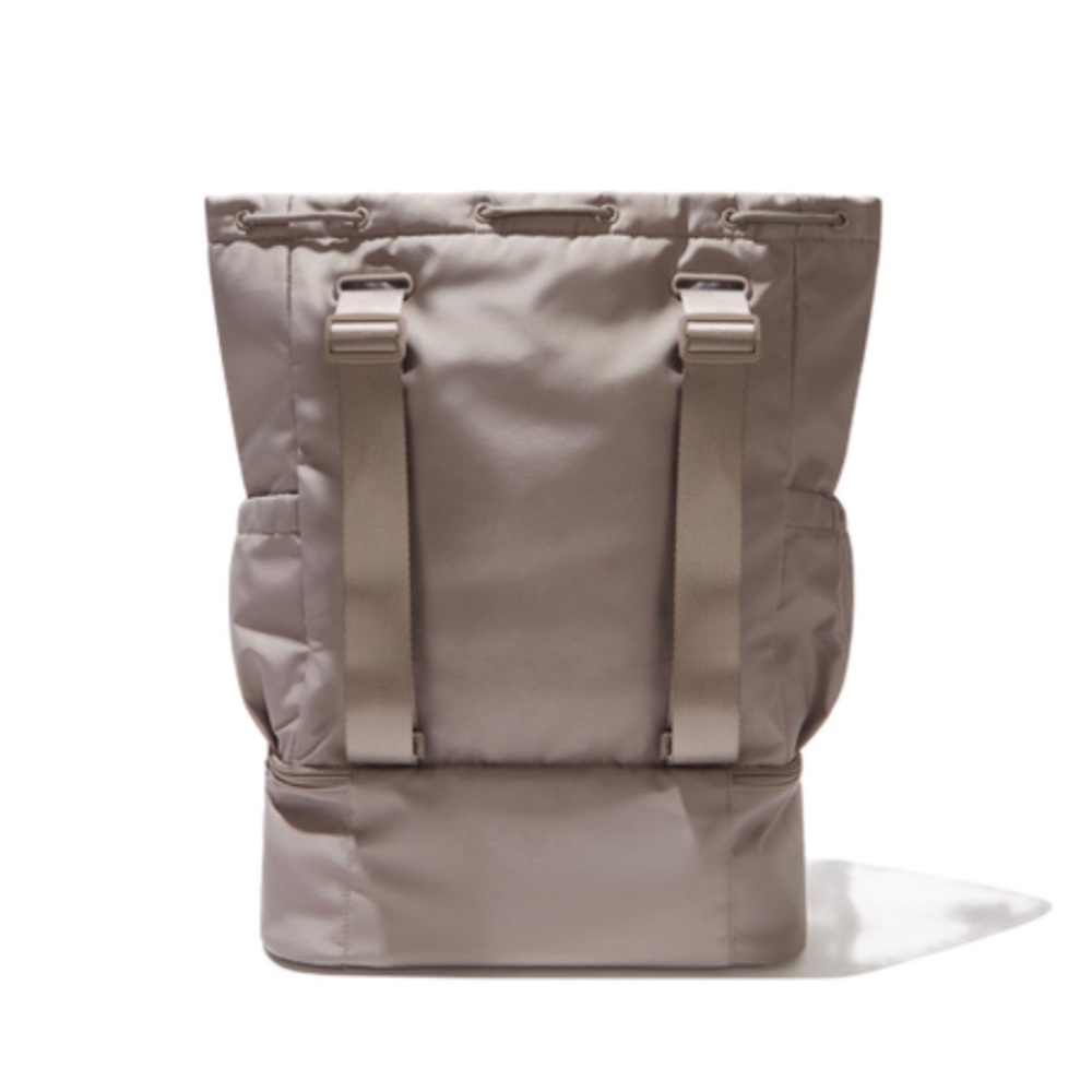NEW BEYOND YOGA Convertible Gym Bag - Birch - Picture 2 of 6